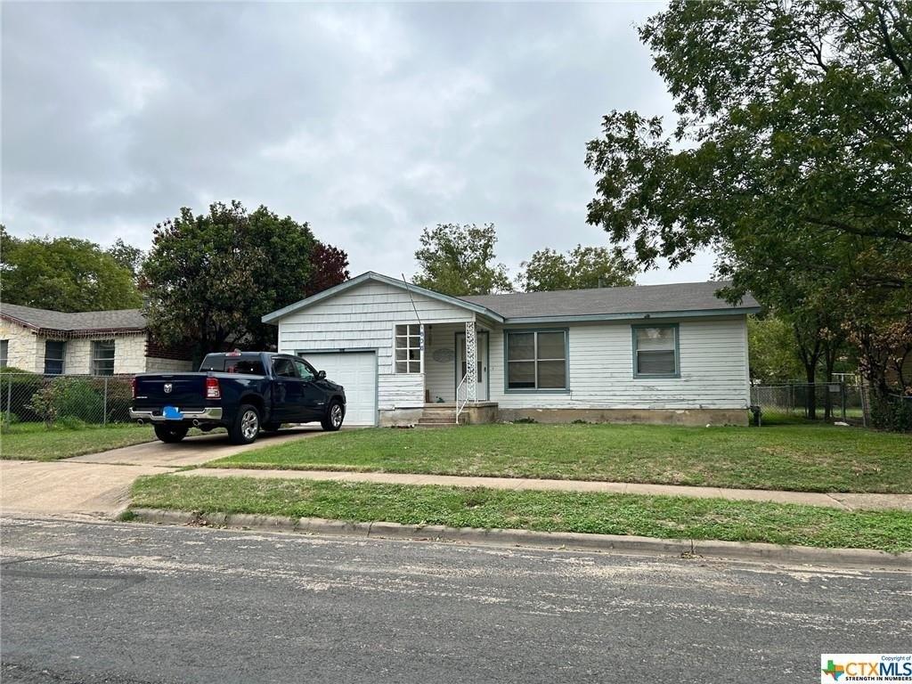 Cardinal Ave, Killeen, TX 76541