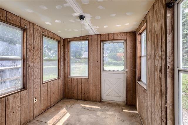 Lamar Ave, Mission, KS 66202