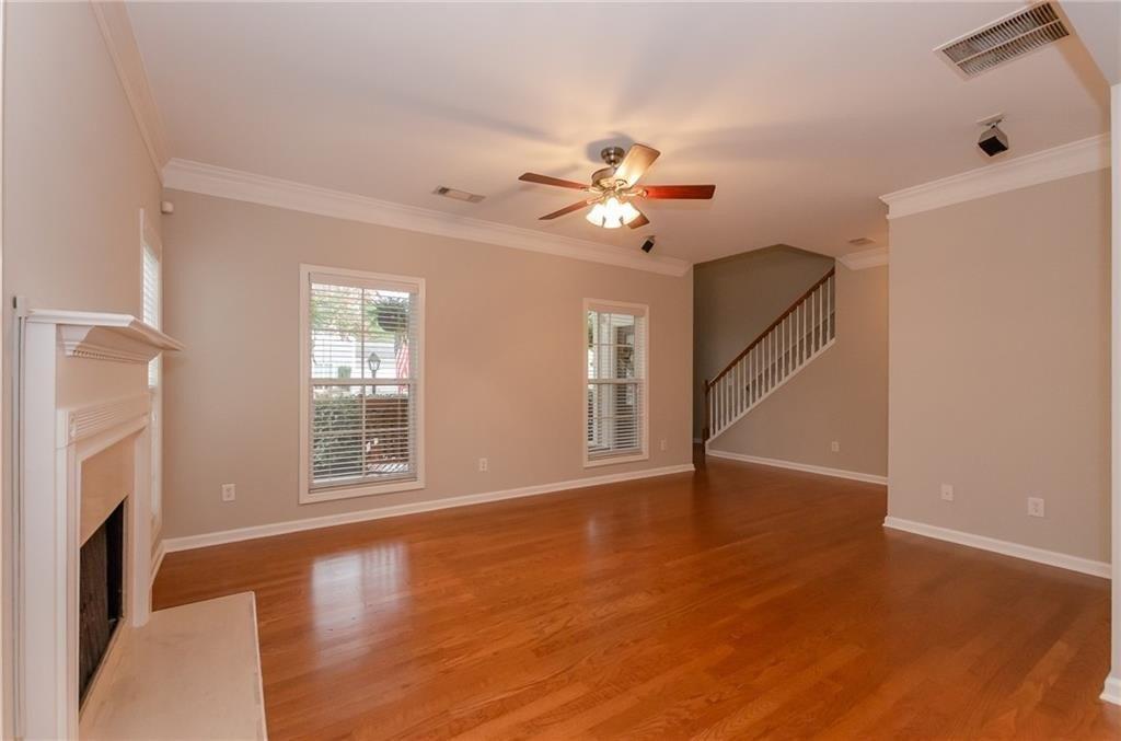Lake Pass Ln, Suwanee, GA 30024