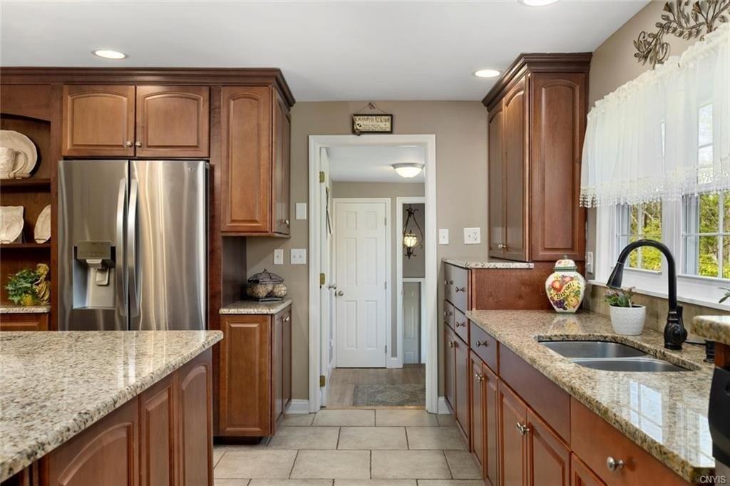 Herkimer Rd, Utica, NY 13502