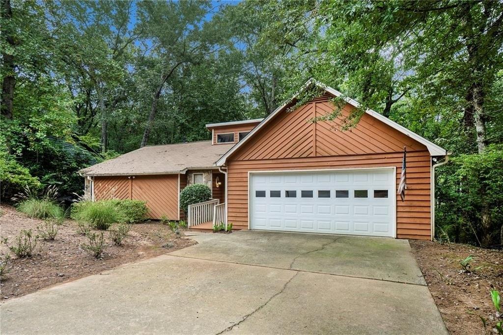 Trailmore Pl, Roswell, GA 30076
