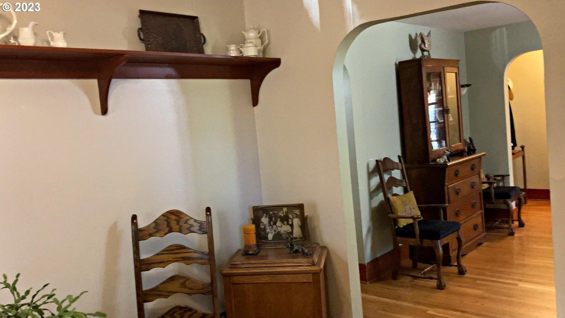 Nw Couch St, Camas, WA 98607
