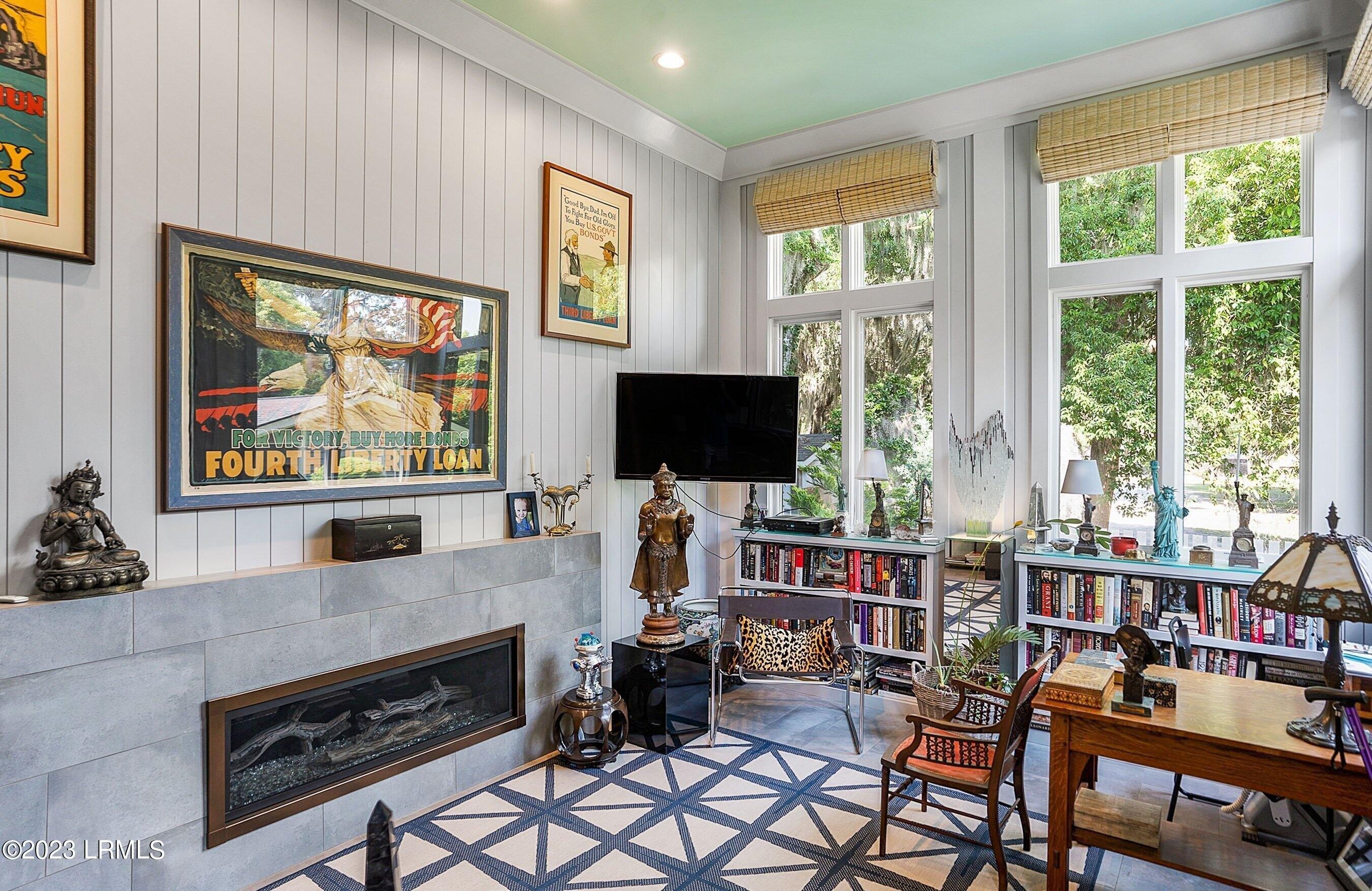 Harrington St, Beaufort, SC 29902