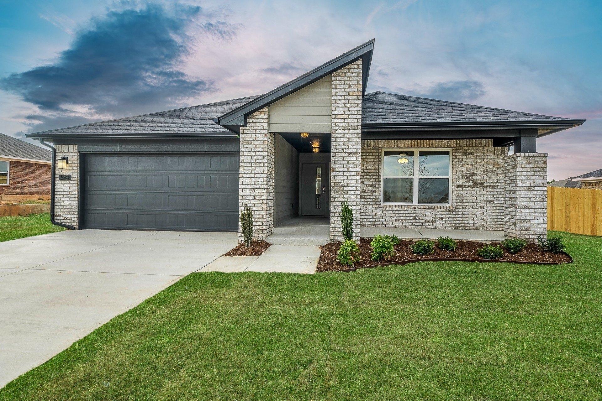 Drywater Dr, Oklahoma City, OK 73170