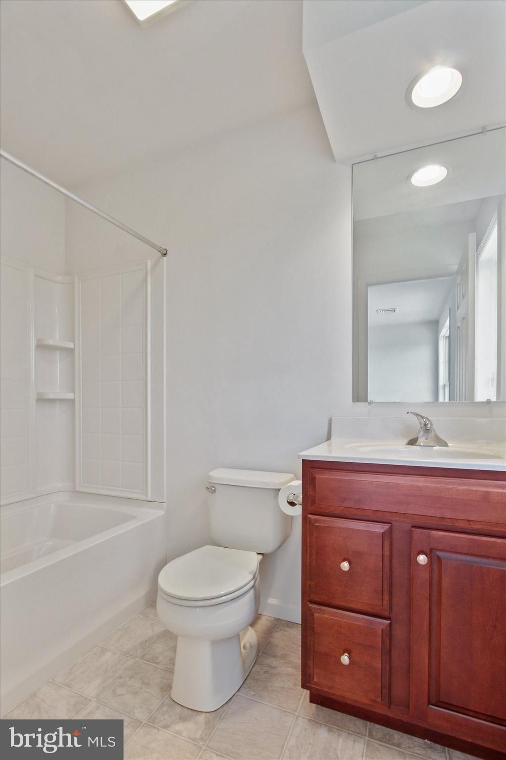 Meadow Cross Way, York, PA 17402