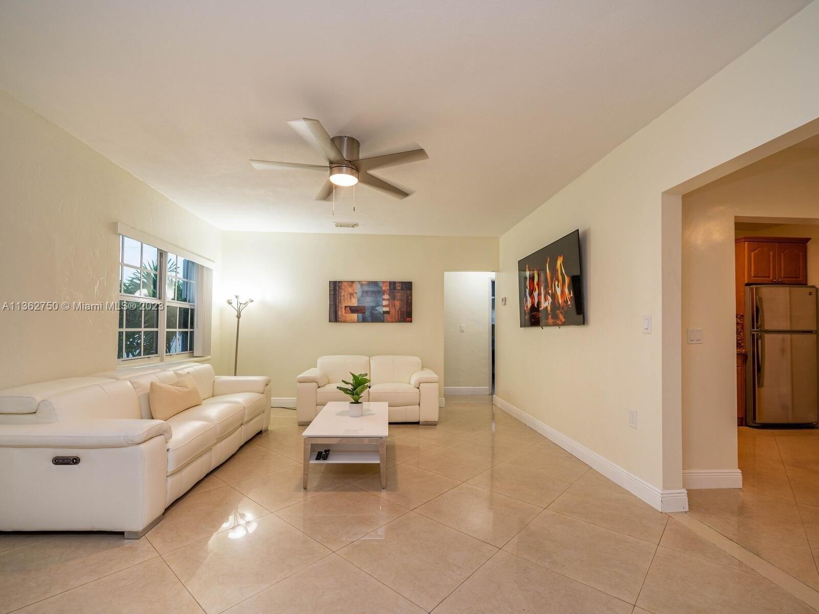 Sw 4th St, Miami, FL 33144