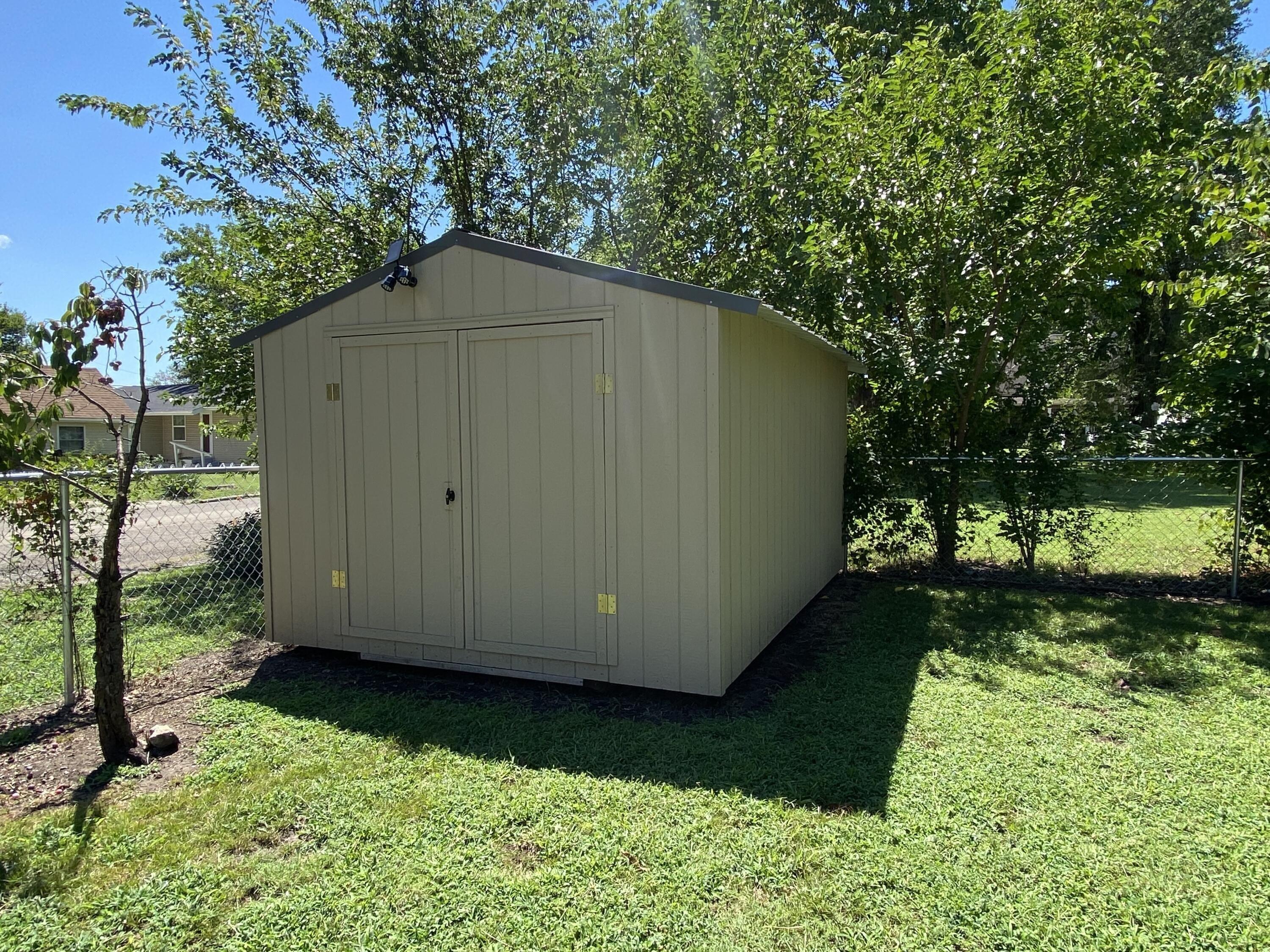 Hertford Dr, Columbia, SC 29210