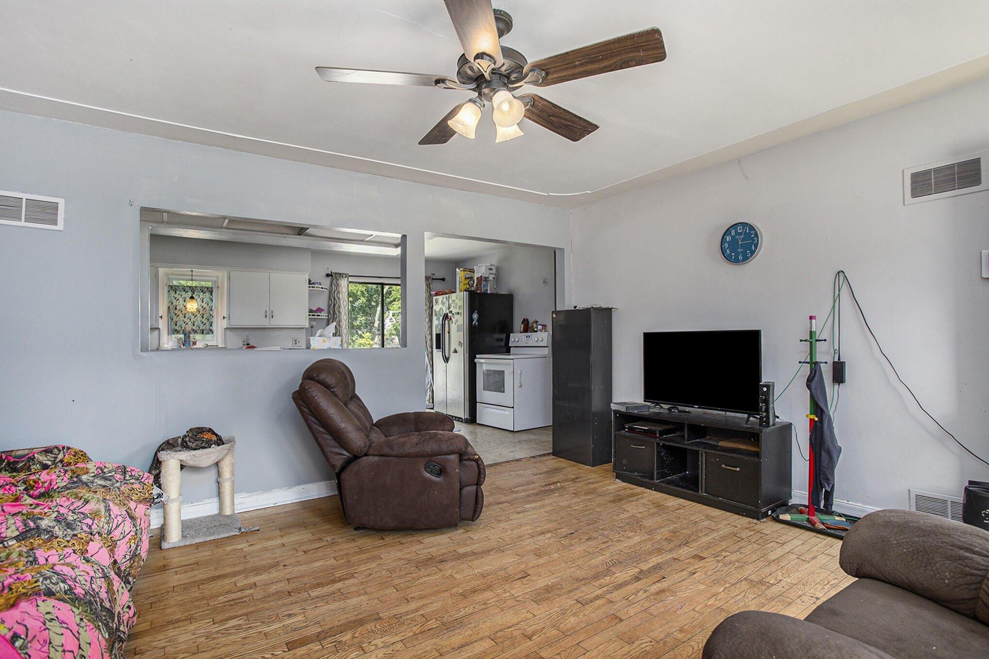 W South St, Hastings, MI 49058