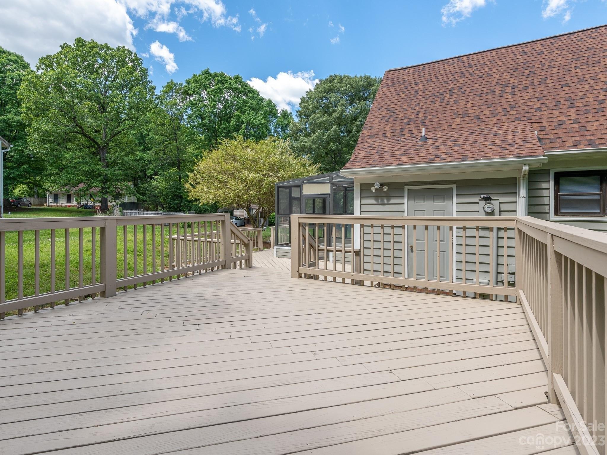 Stornoway Ct, Mint Hill, NC 28227