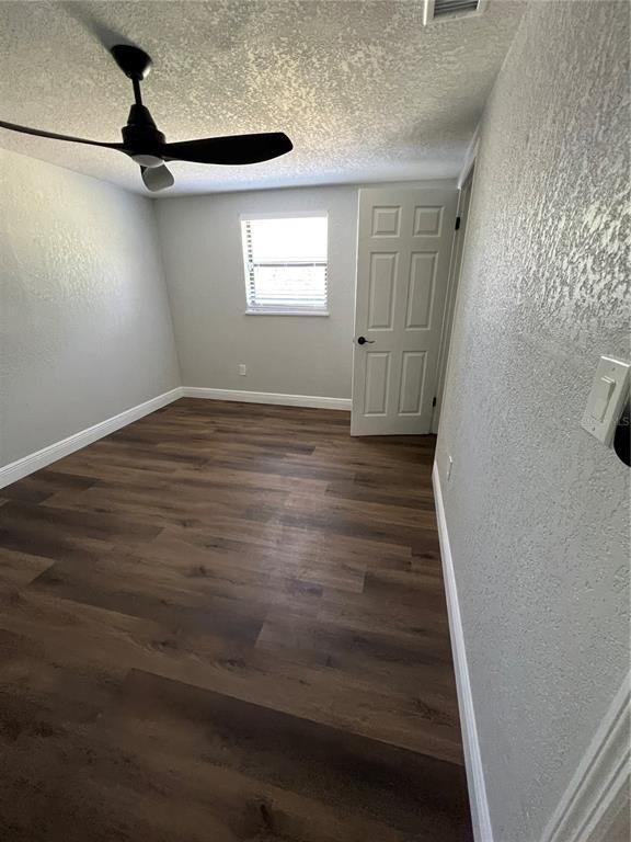 Mayflower Dr, Lakeland, FL 33810