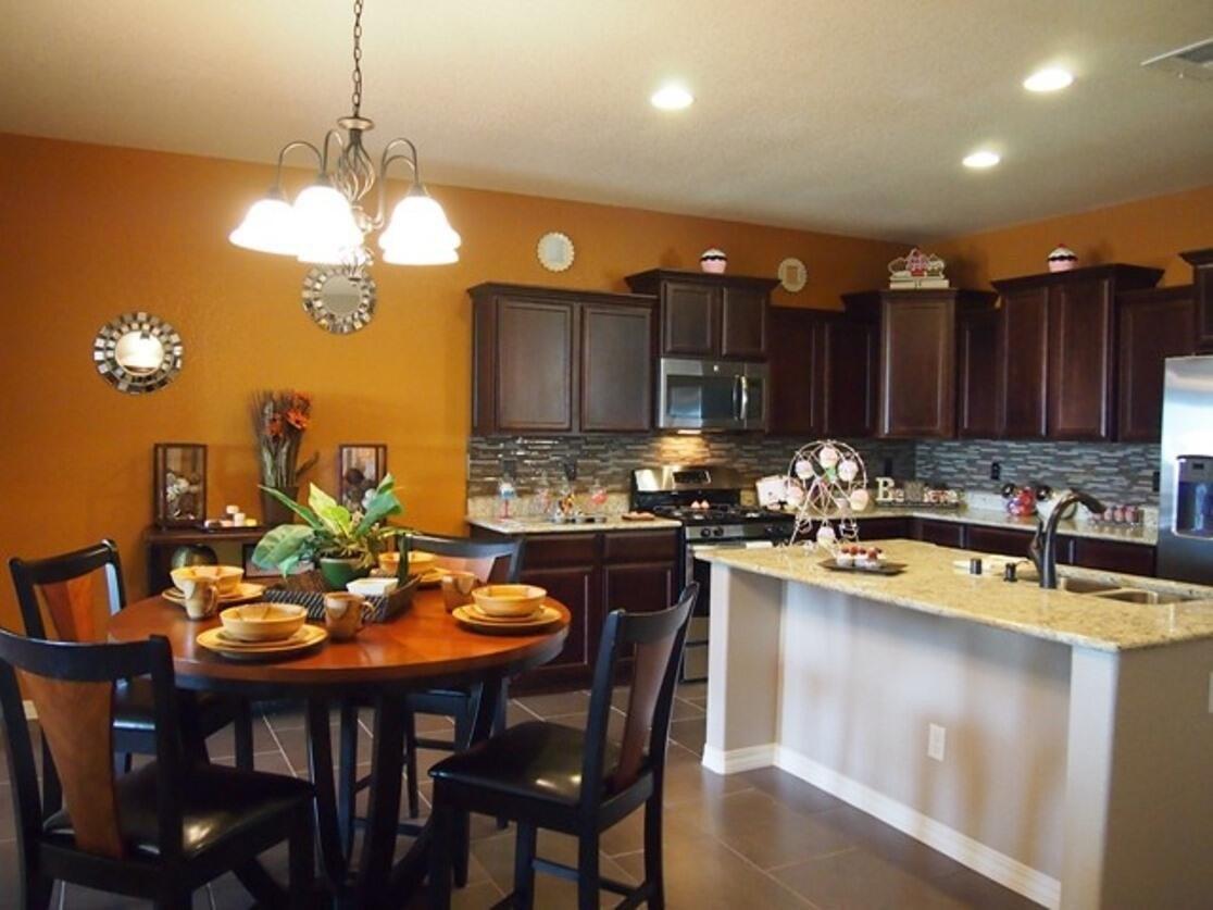 Derek Joseph Ct, El Paso, TX 79938