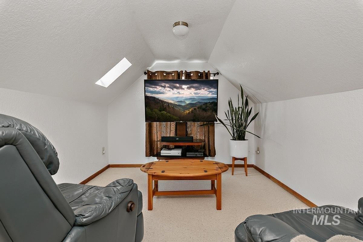 W Sherman St, Boise, ID 83702
