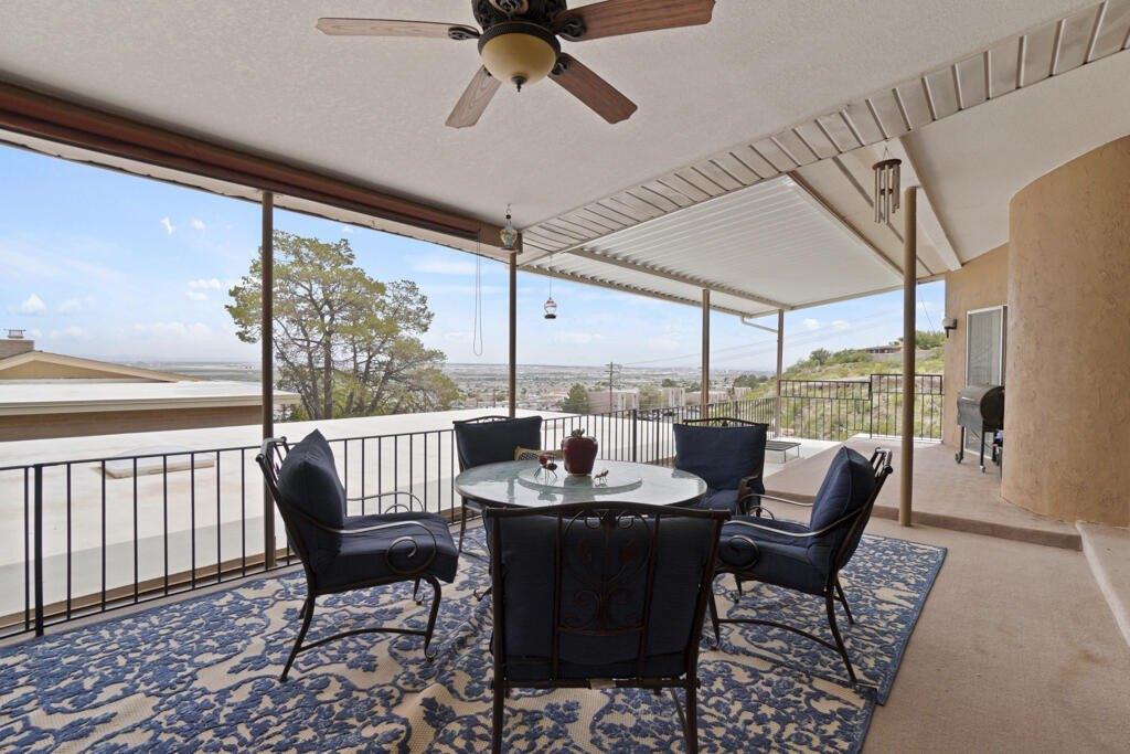 Poquita Ct, El Paso, TX 79904