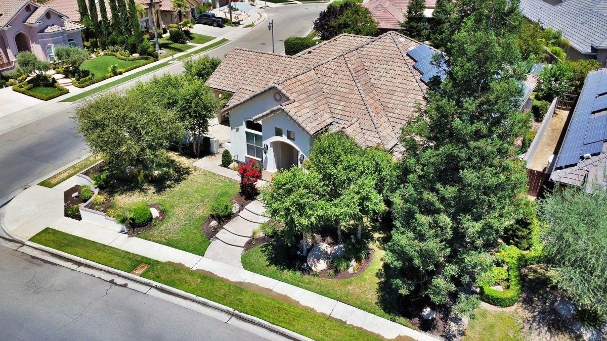 E Hogan Ave, Fresno, CA 93730