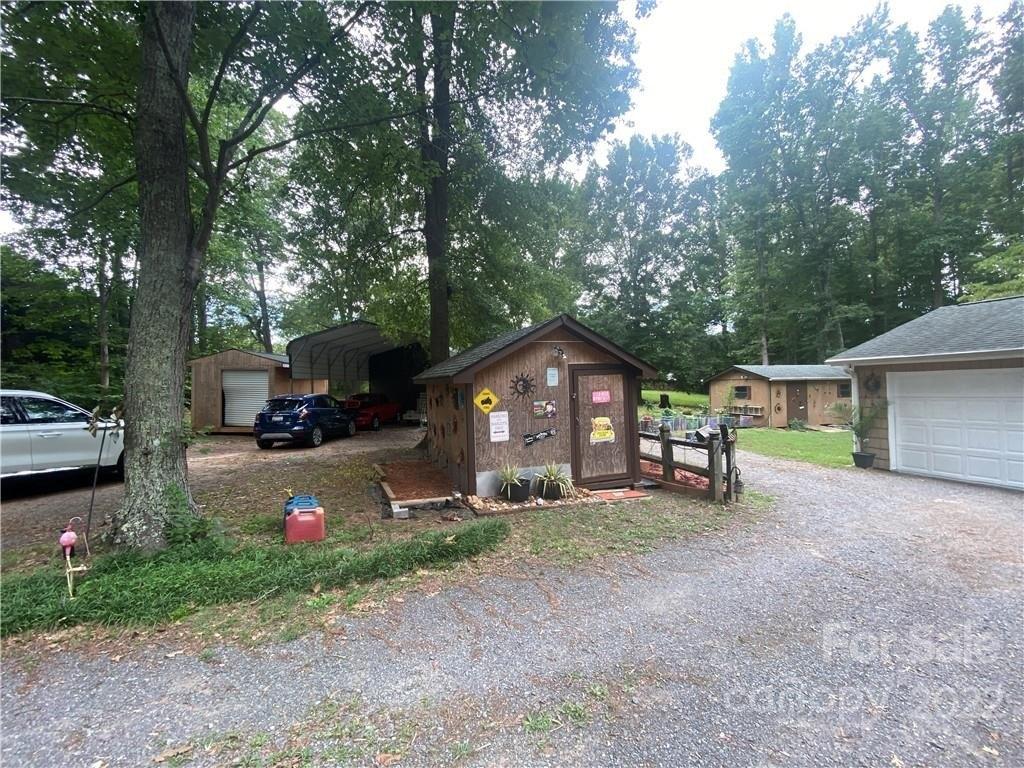 Lakedale Dr, Clover, SC 29710
