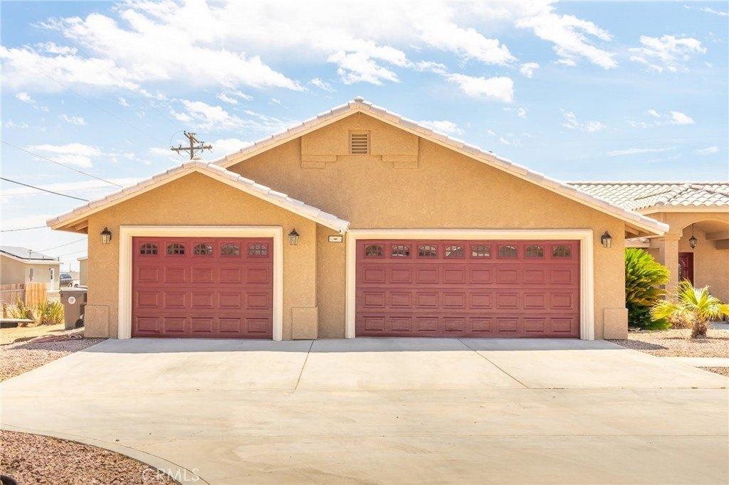Hanford Ave, Yucca Valley, CA 92284