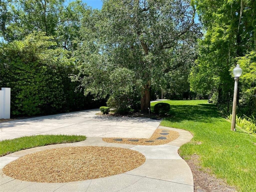 Brightwater Blvd, Temple Terrace, FL 33617