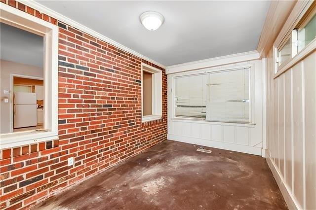 Forest Ave, Kansas City, MO 64131
