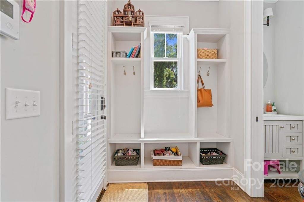 Cosby Pl, Charlotte, NC 28205
