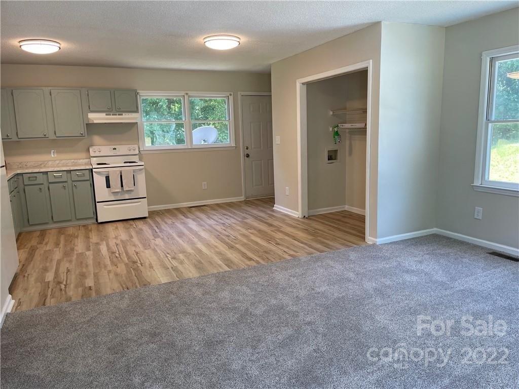 Elm St, Albemarle, NC 28001