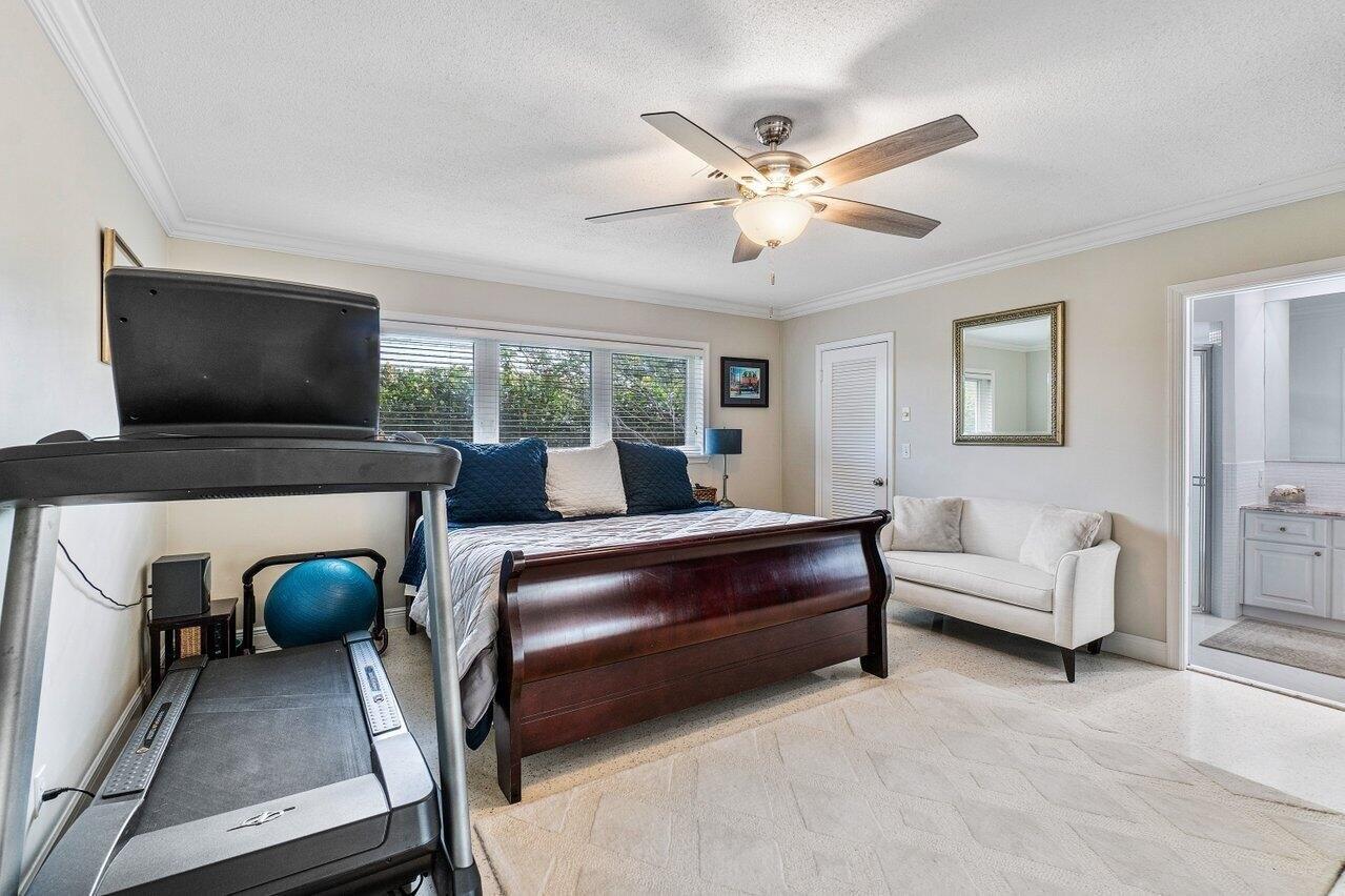 Sw Elm Tree Ln, Boca Raton, FL 33486