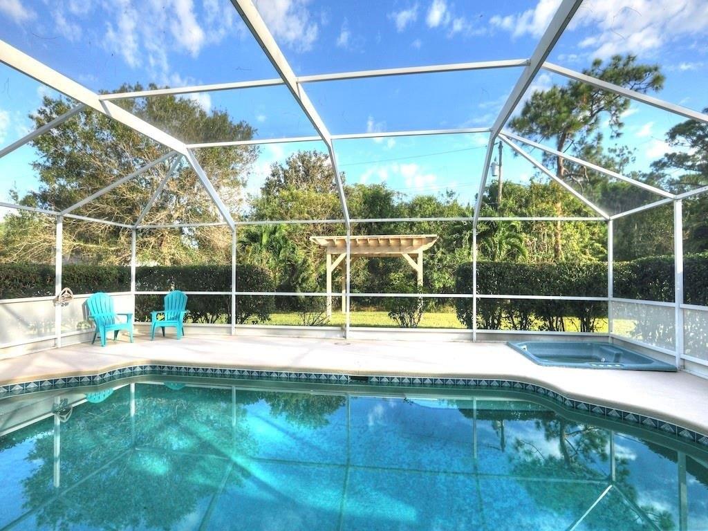 Tuxedo Ter, Sebastian, FL 32958