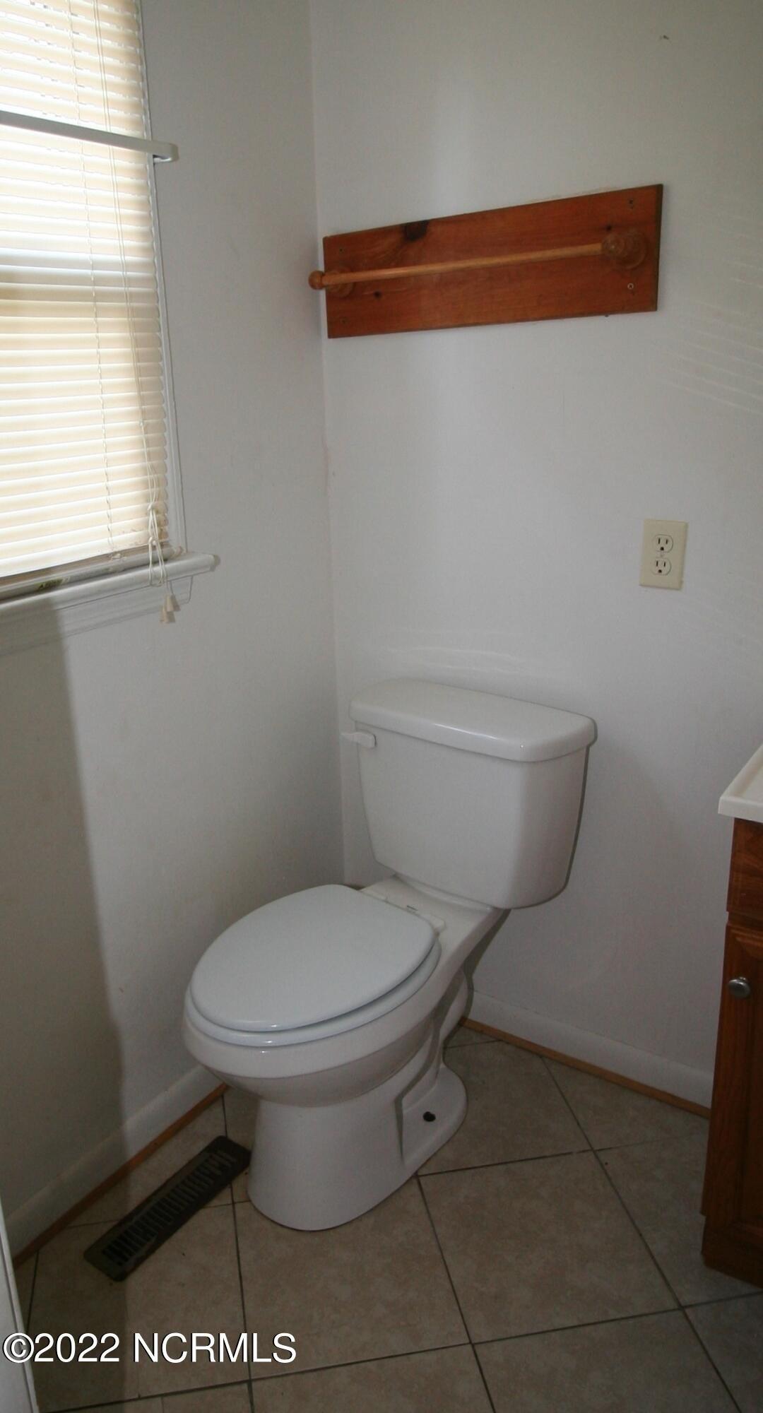 Sterling Dr, Plymouth, NC 27962