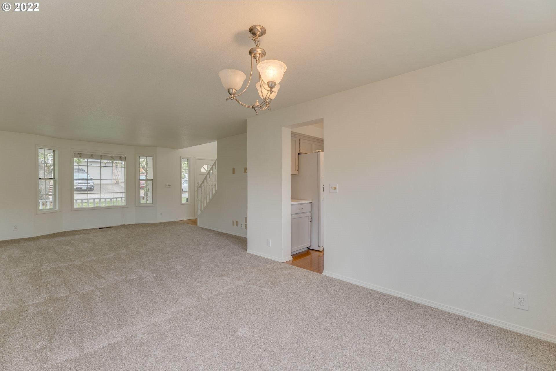 Sw Henderson Ct, Beaverton, OR 97007