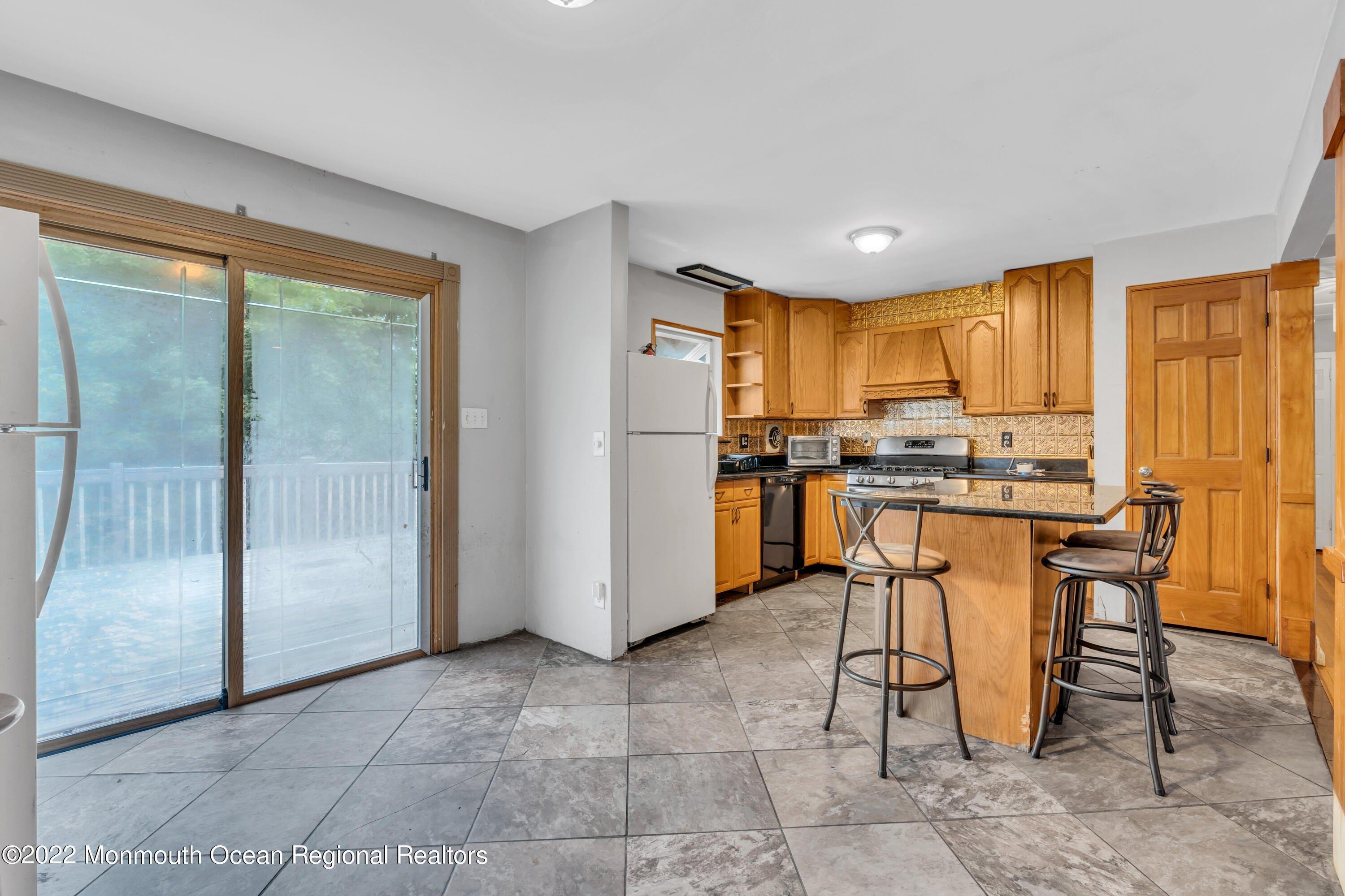 Brookwood Pkwy, Jackson, NJ 08527