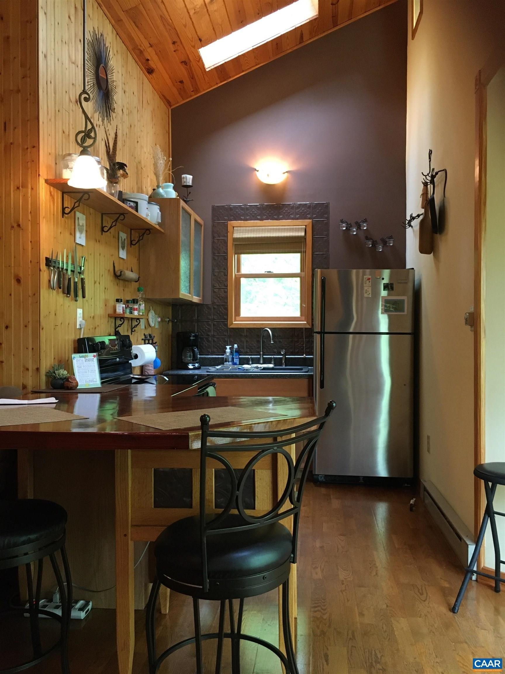 Cliff Heights Rd, Stanley, VA 22851