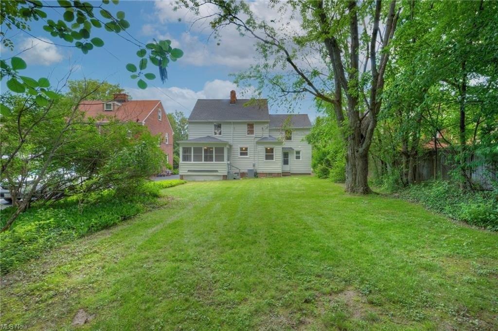 Edison Rd, Cleveland Heights, OH 44121