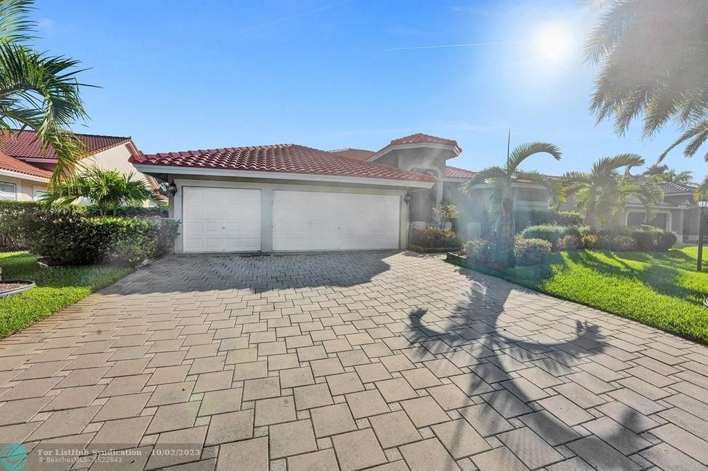 Nw 64th Ct, Parkland, FL 33076