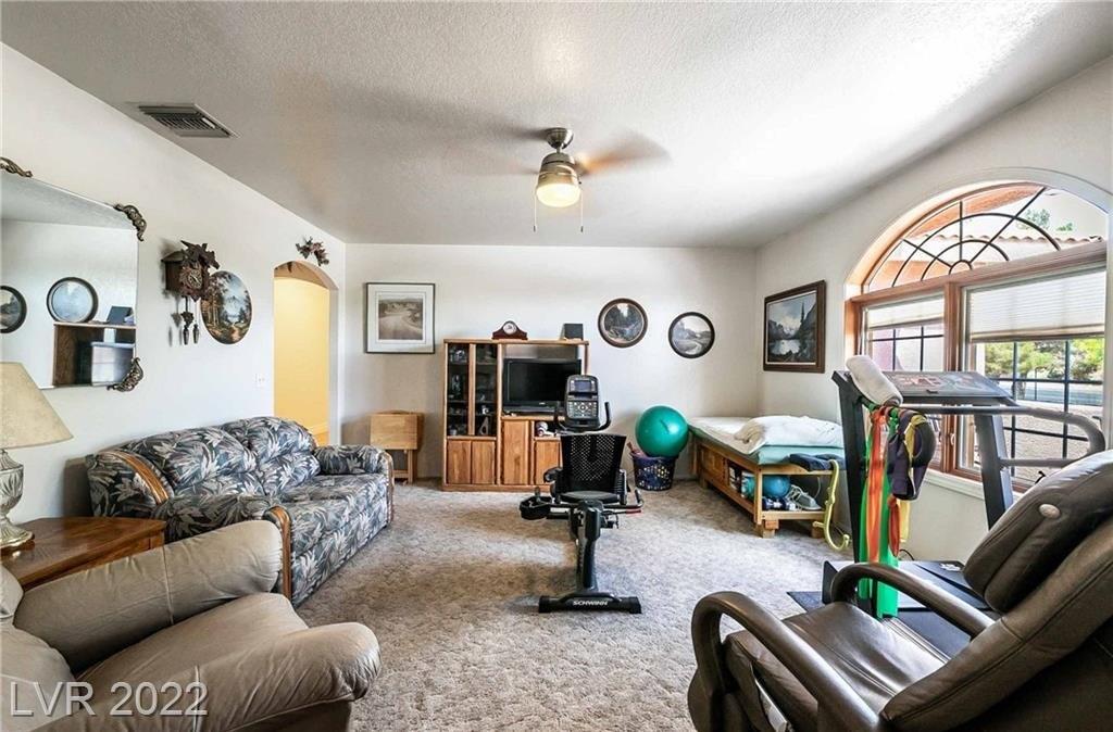 W Cougar Ave, Las Vegas, NV 89148