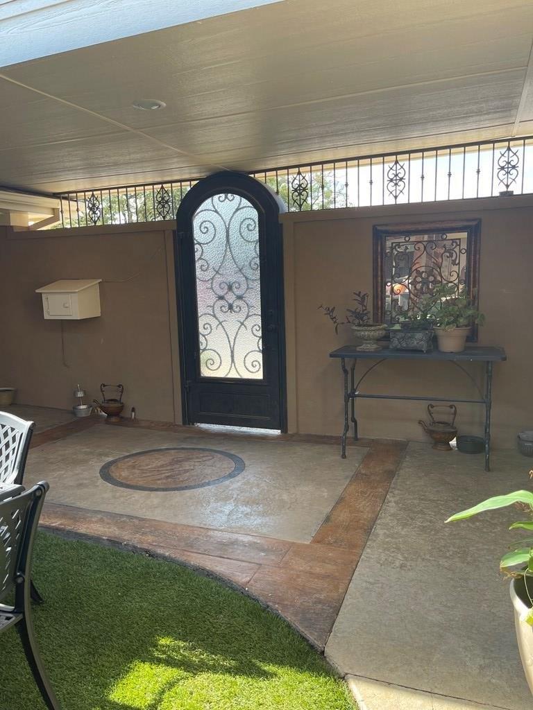 W Pine Ave, Midland, TX 79705
