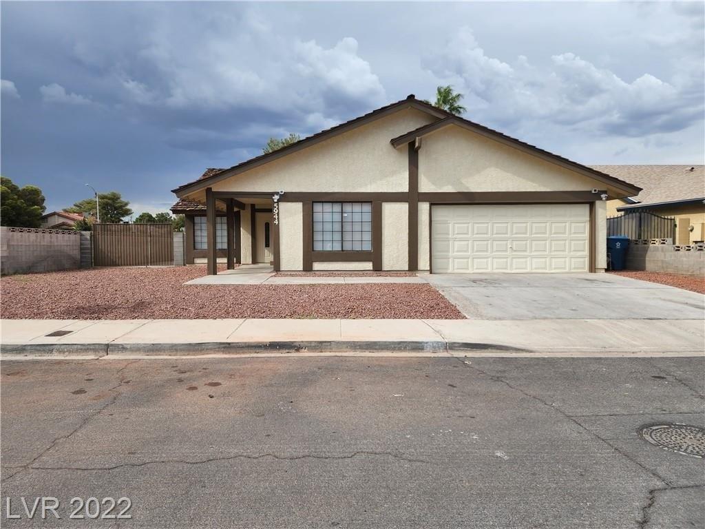 Corazon Dr, Las Vegas, NV 89103