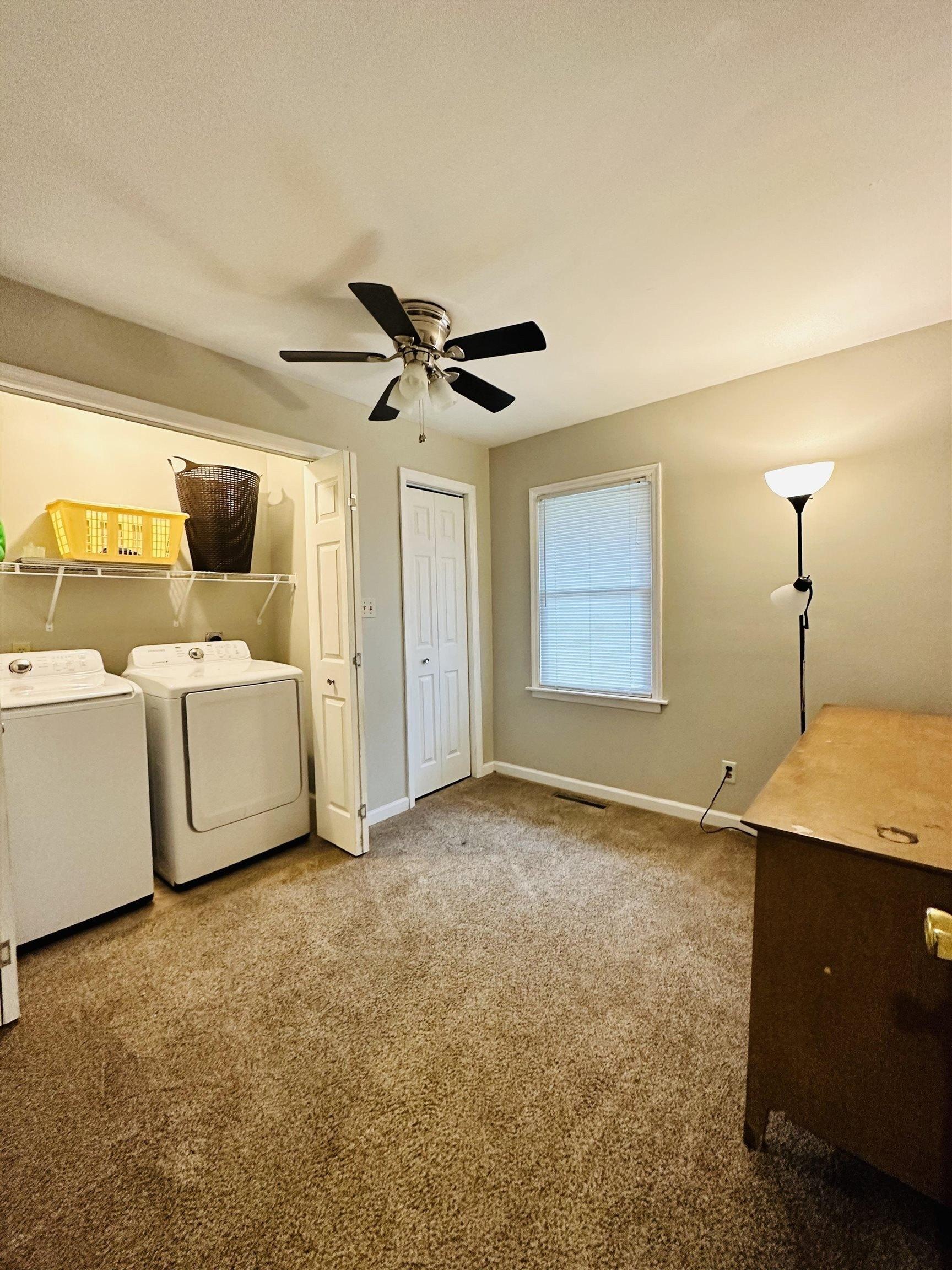Johnson Dr, Henderson, KY 42420