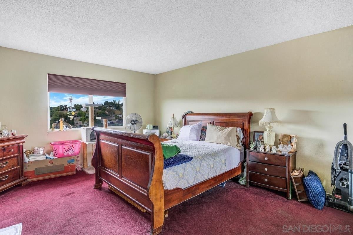 Evelyn St, San Diego, CA 92114