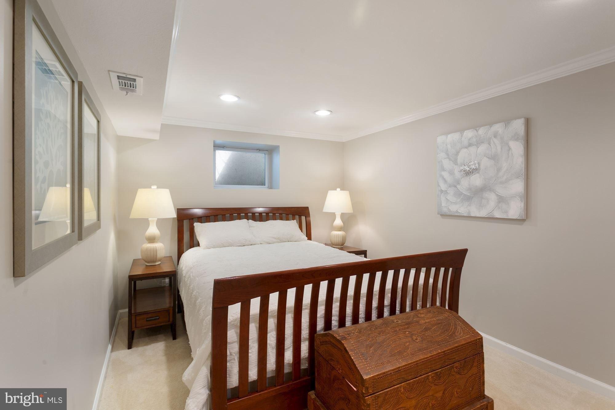 34th St S, Arlington, VA 22206