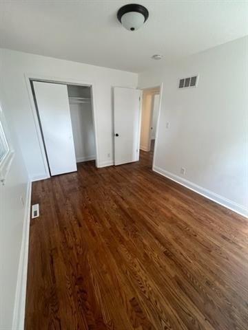 Sw Glendana St, Lees Summit, MO 64081