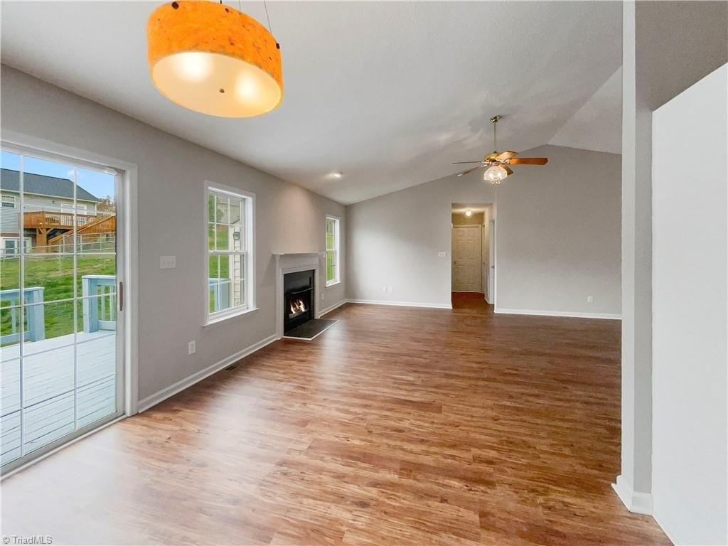 Colleen Dr, Thomasville, NC 27360
