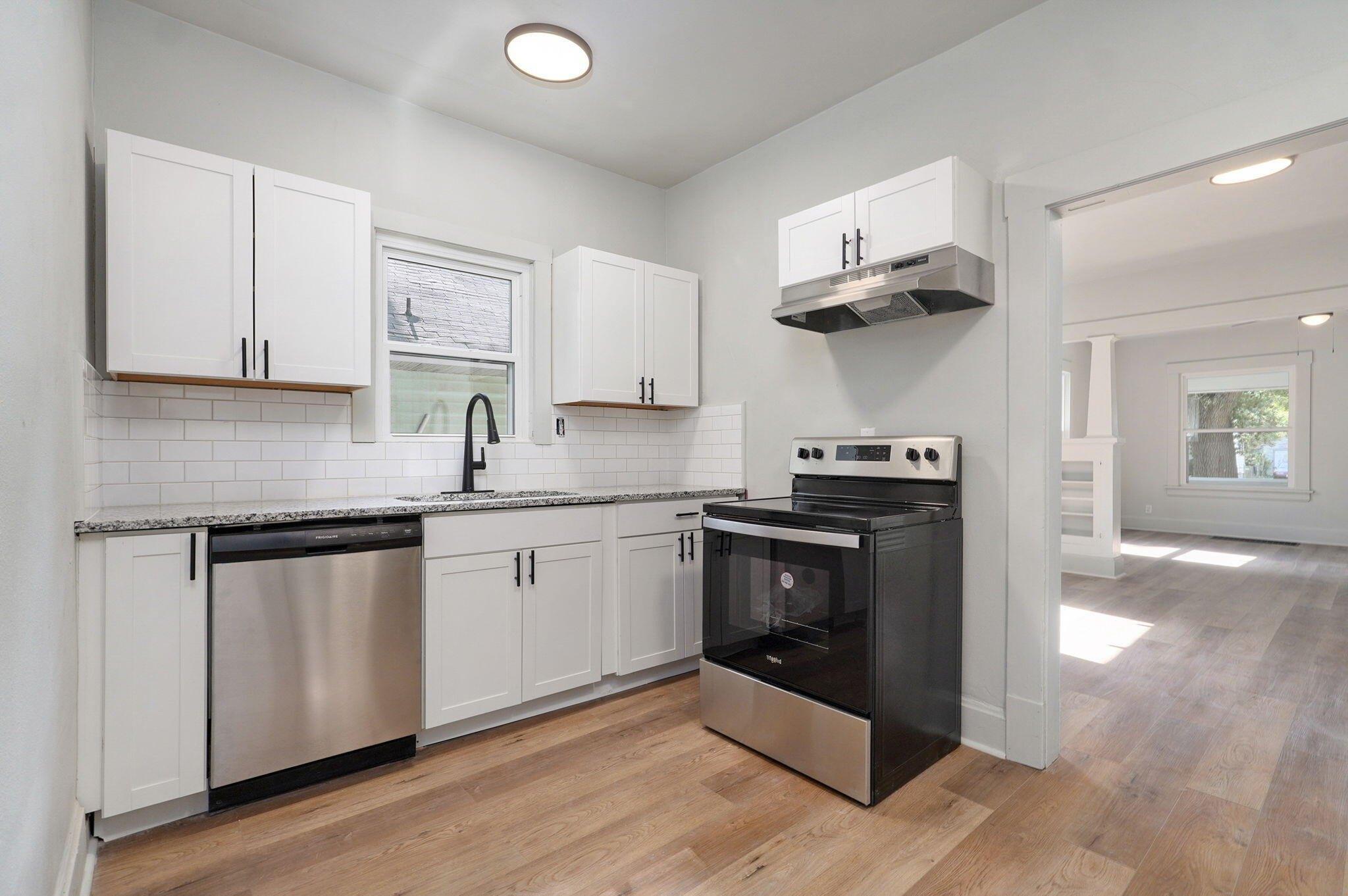 W Scott St, Springfield, MO 65802