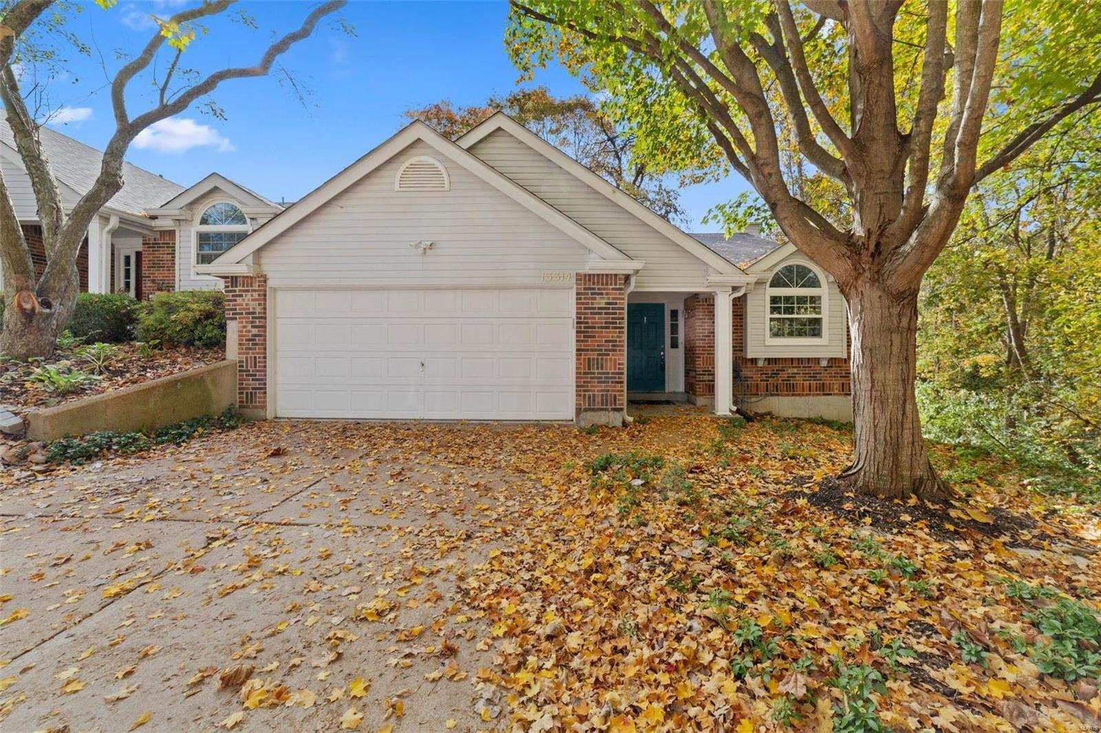 Wood Chapel Dr, Saint Louis, MO 63141