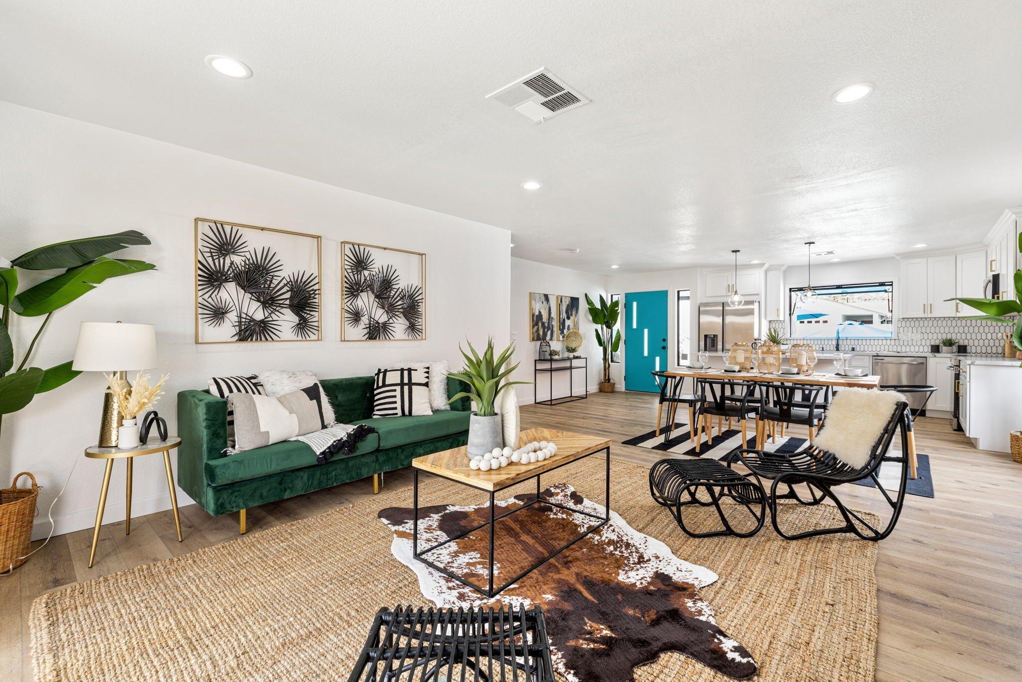 Avenida Ramirez, La Quinta, CA 92253