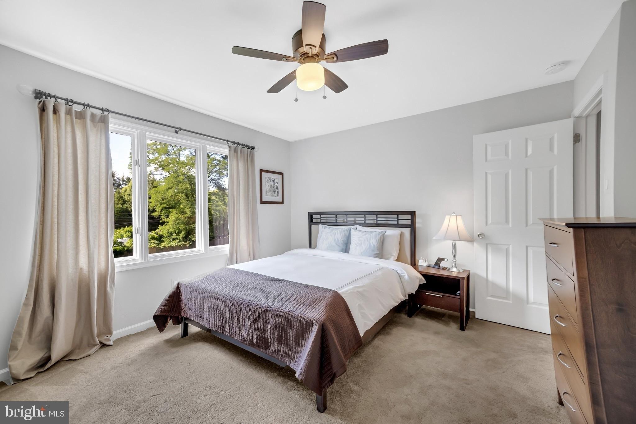 Roscommon Rd, Bryn Mawr, PA 19010