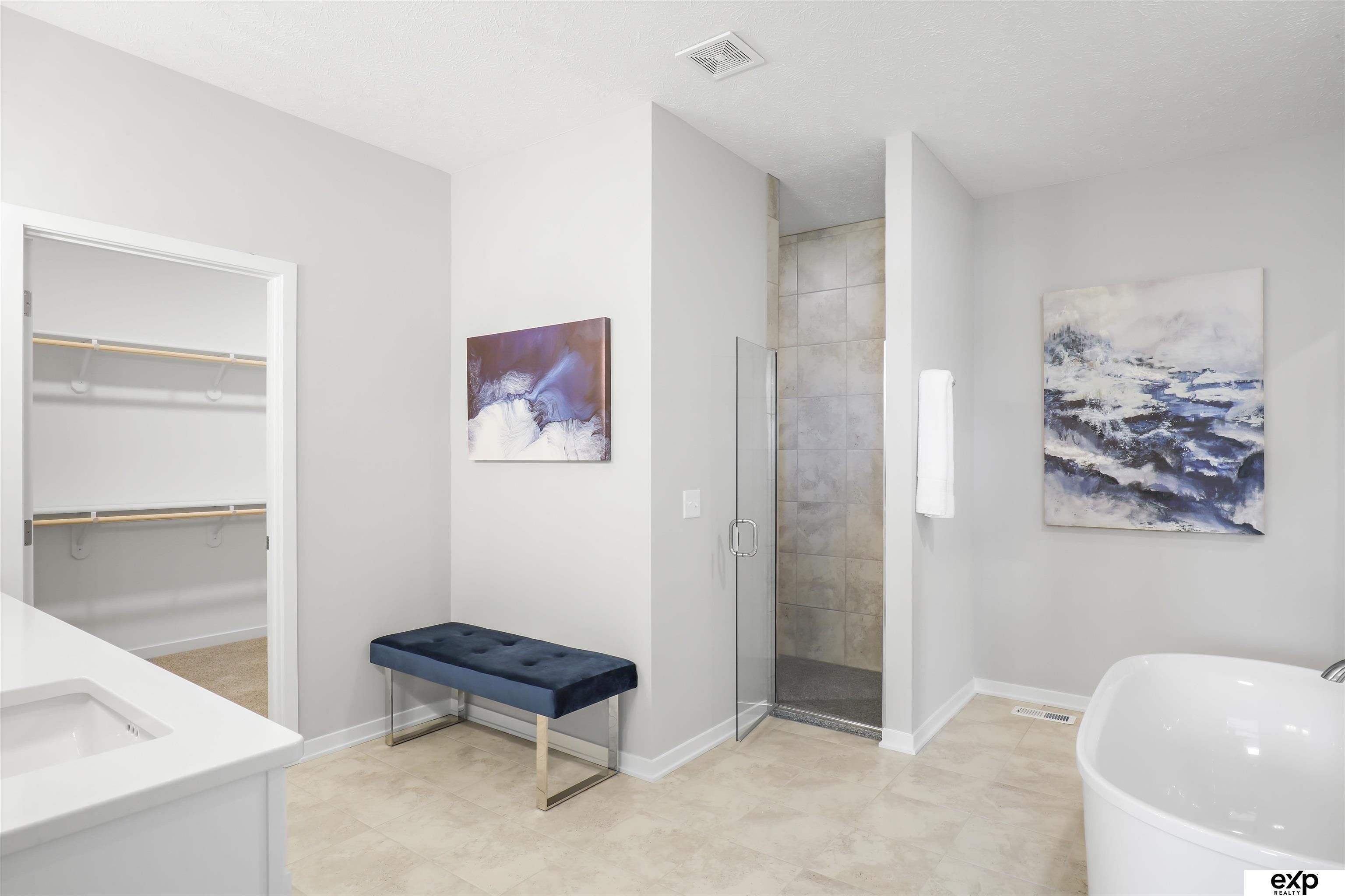 Briar St, Gretna, NE 68028