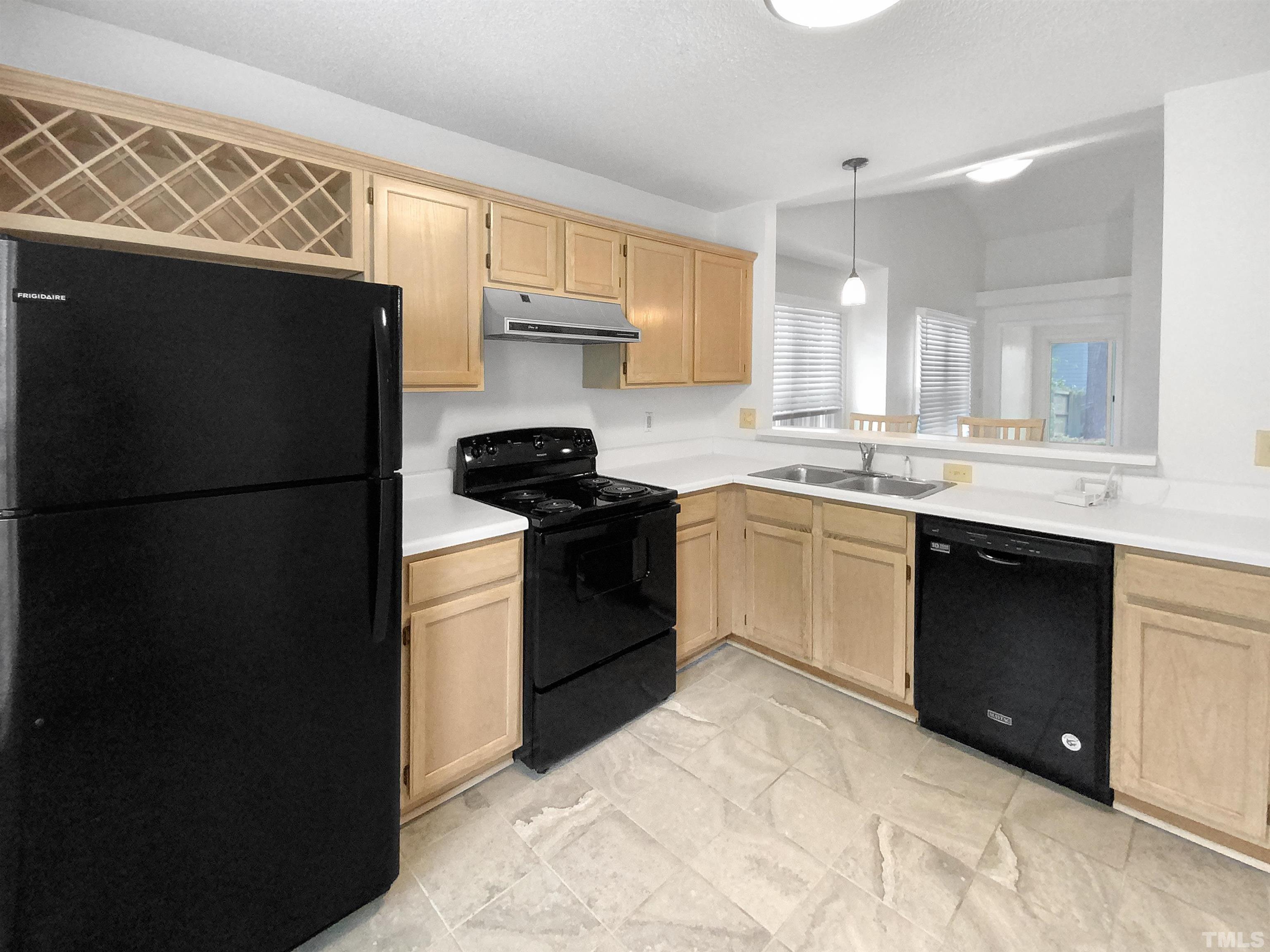 Arvo Ln, Cary, NC 27513