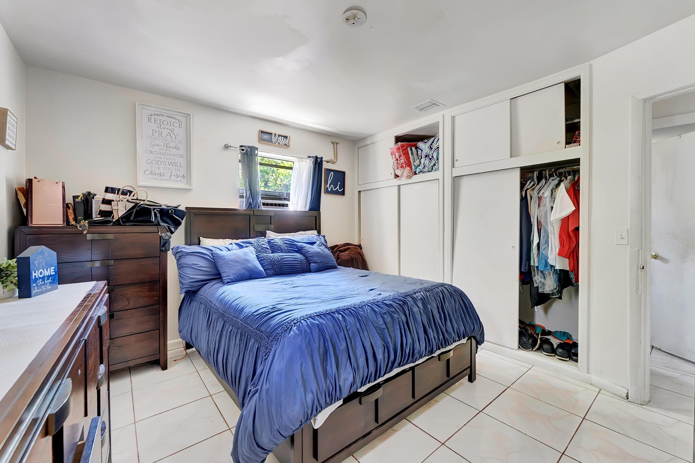 Magnolia Dr, West Palm Beach, FL 33403