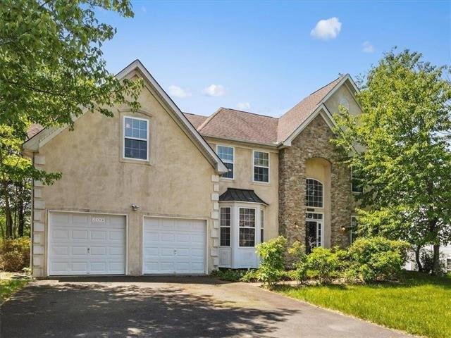 Snapdragon Pt, East Stroudsburg, PA 18301