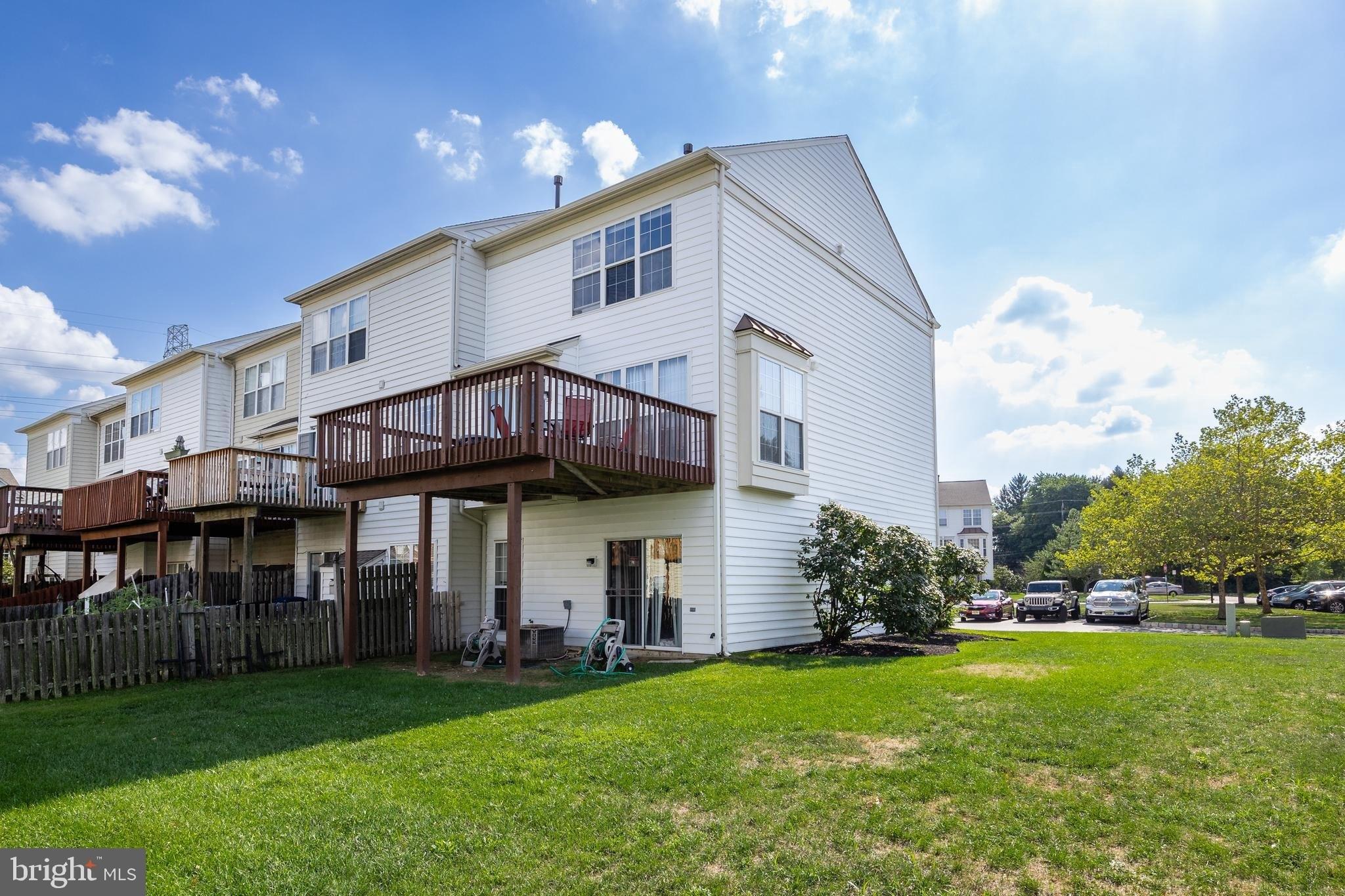 Winterberry Pl, Delran, NJ 08075