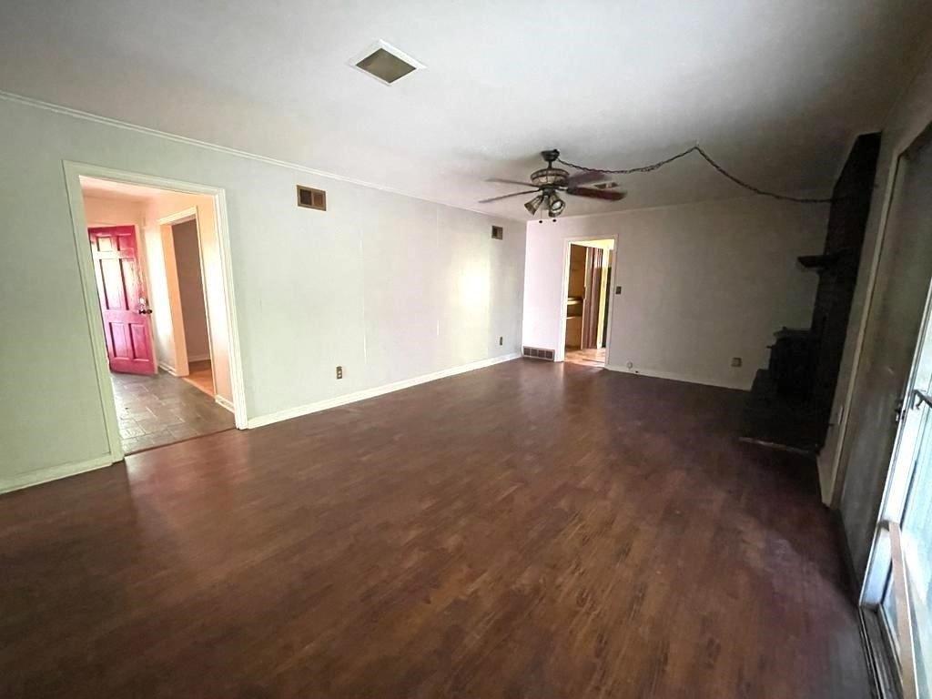 Ne 14th Ave, Miami, FL 33179